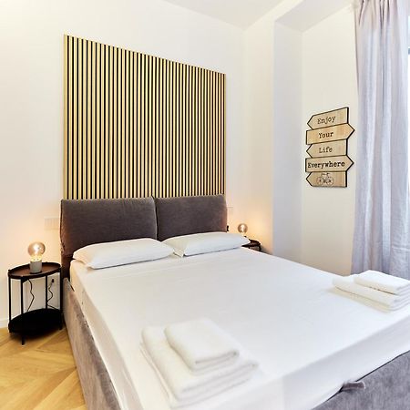 Duomo Imperial Suits - Modern And Comfortable Milan Exterior photo