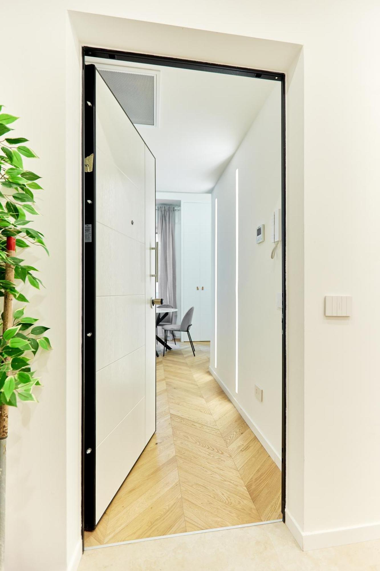 Duomo Imperial Suits - Modern And Comfortable Milan Exterior photo