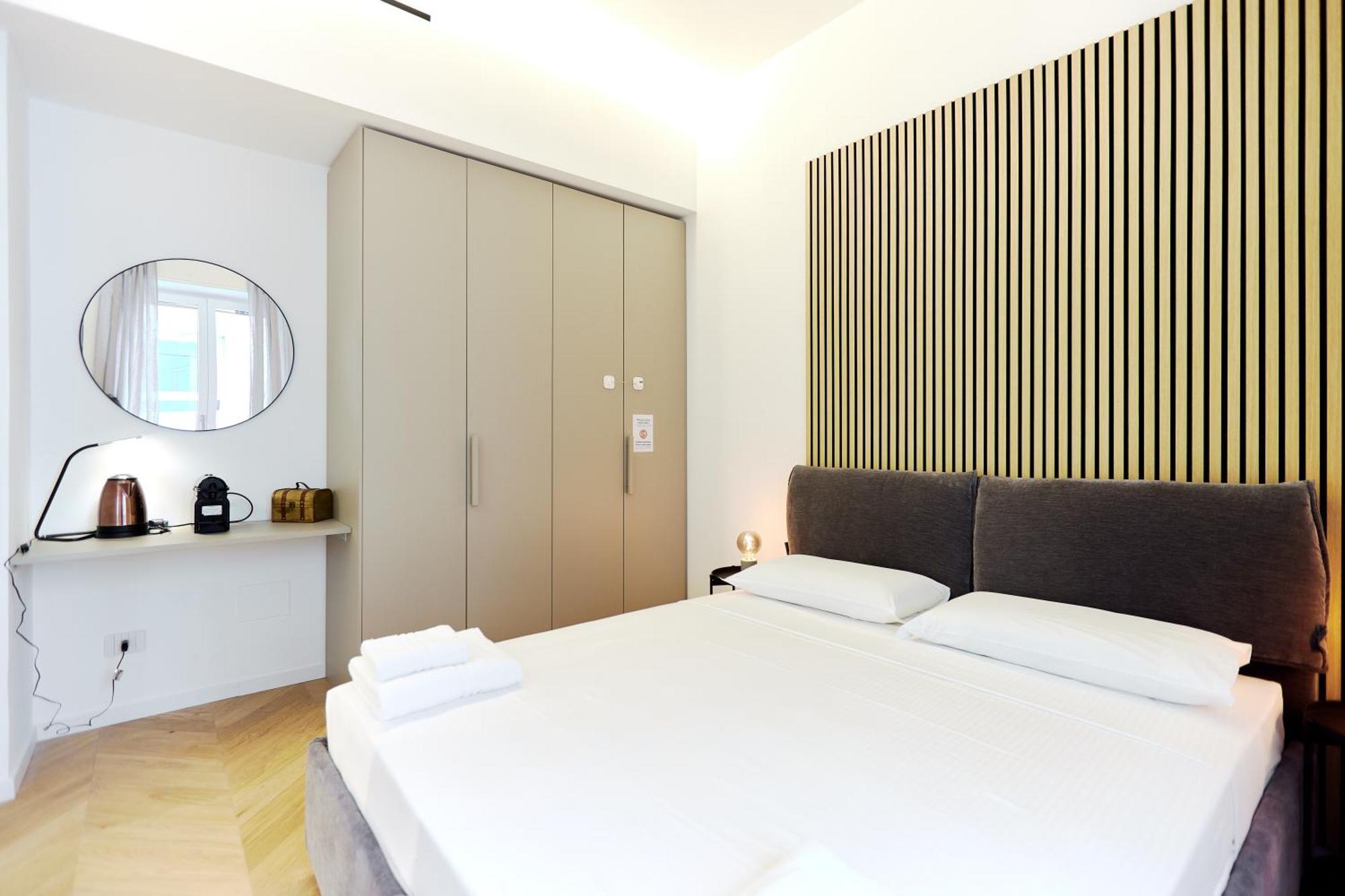 Duomo Imperial Suits - Modern And Comfortable Milan Exterior photo