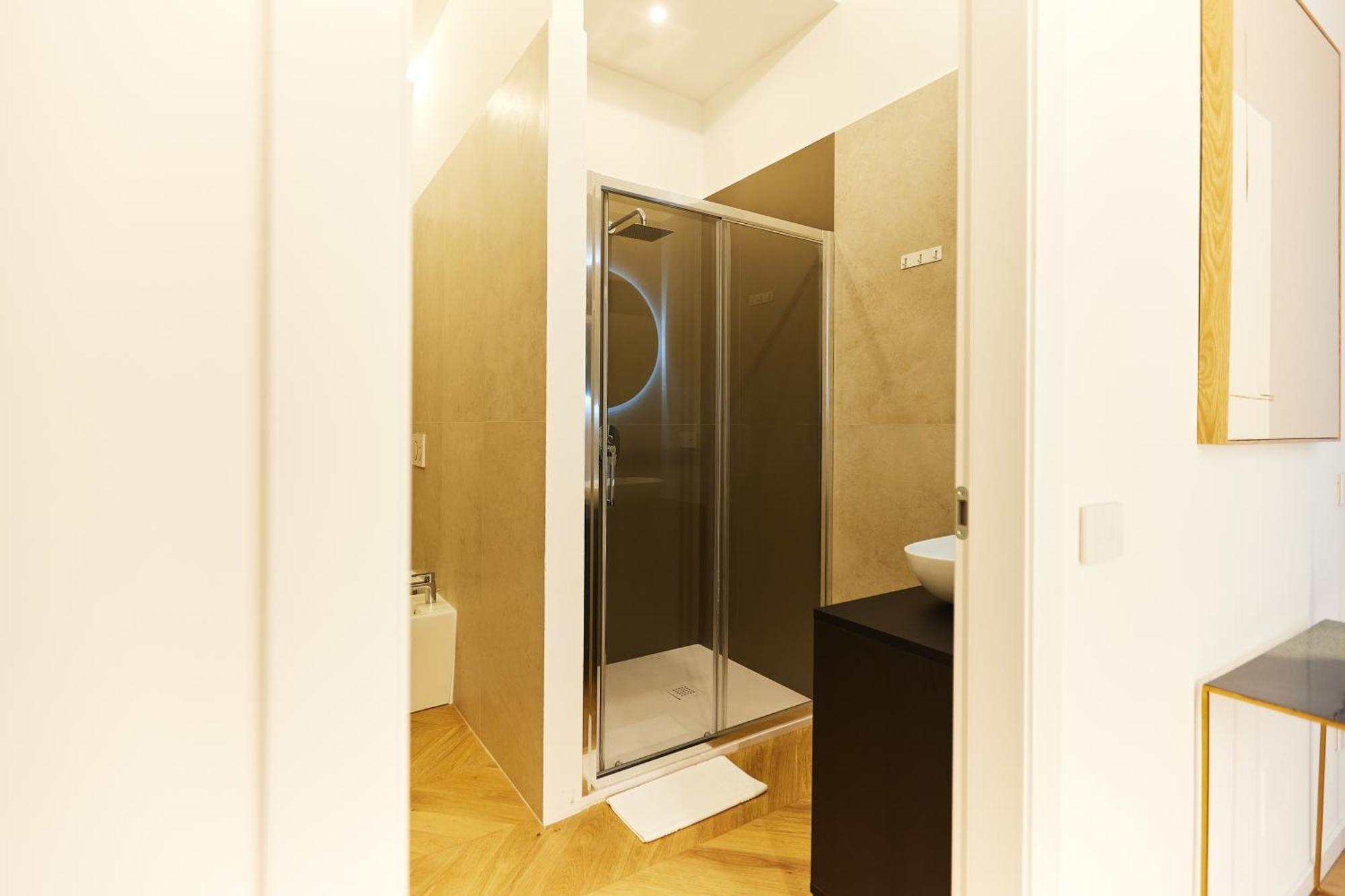 Duomo Imperial Suits - Modern And Comfortable Milan Exterior photo